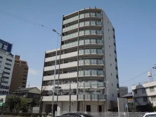 ファミール熱田【6階】の外観