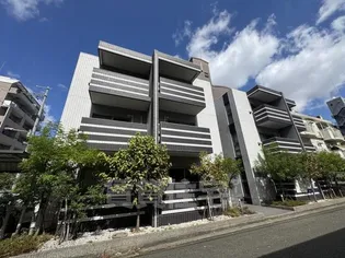 マーヴェラス【1階】の外観
