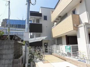 ロータスコートの画像