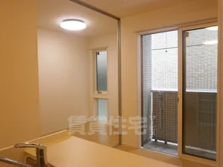 エバラン【1階】の周辺