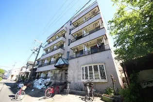 アートハウスなら【1階】の外観