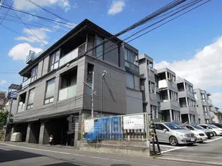 ヴェルビュ二条城東【2階】の外観