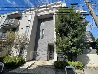 ステュディオ ラヴニルの画像