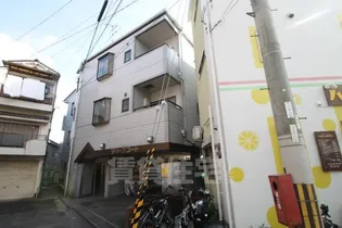 ラリーブコートの画像