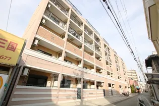 ラグゼ三国【1階】の外観