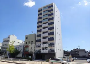シャルールの画像