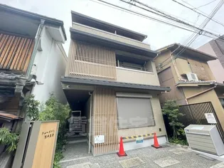 シャーメゾン清水五条【2階】の外観