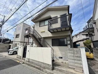 ホワイトローズ【1階】の外観