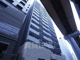 ラヴ神戸三宮【8階】の外観