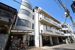 ファースト小阪の画像