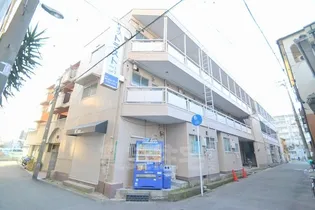 ハイツトラストパート1【2階】の外観