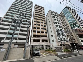 プレサンス泉シティアーク【11階】の外観