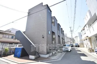 大阪府堺市堺区大浜北町3丁【アパート】の外観