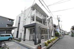 大阪府堺市西区鳳中町10丁【アパート】の外観