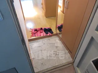 佐野ビル【2階】の玄関