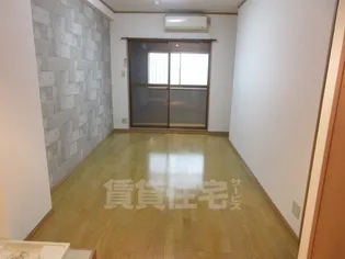 佐野ビル【2階】の居間