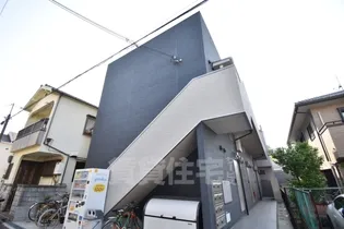 大阪府堺市堺区南清水町3丁【アパート】の外観