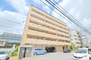 レシェンテ東三国【6階】の外観