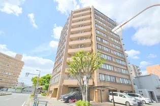 メゾン豊新【6階】の外観