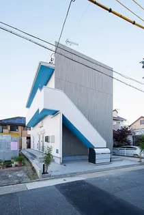 ステラ川西【1階】の外観