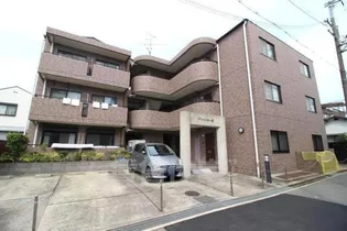 グリーンコーポ【3階】の外観