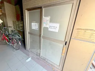 FRONT OF THE POLICE新光【3階】のその他画像