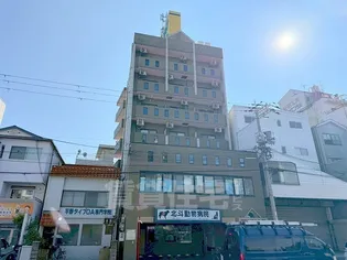 フロントオブザポリス新光の画像