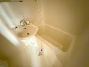 FRONT OF THE POLICE新光【3階】の風呂