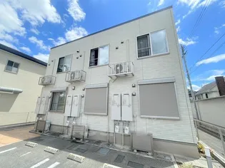 ミニョン ドミール【1階】の外観