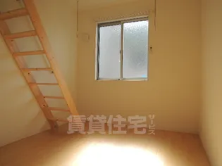 ワンラブ港栄【1階】の居間