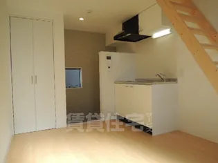 ワンラブ港栄【1階】の居間