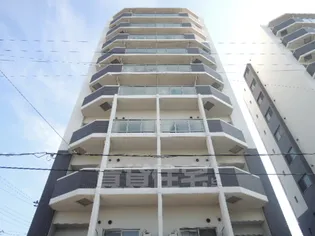 Gramercy Juso-higashi 1st【8階】の外観