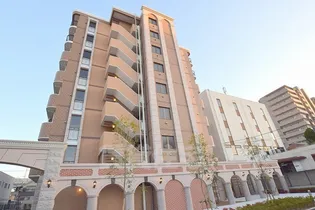 ラグゼ新大阪3【2階】の外観