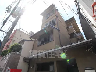 フラッティ西本願寺【4階】の外観