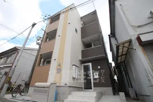 大阪府吹田市東御旅町【アパート】の外観