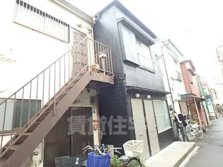 ネイビーフィールド【1階】の外観