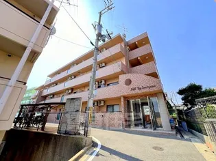 大阪府吹田市上山手町【マンション】の外観