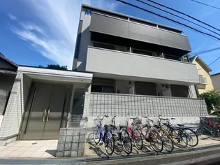 NMーCINQUANTEーHUITの画像