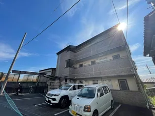 ナカムラハイツ2号館【1階】の外観