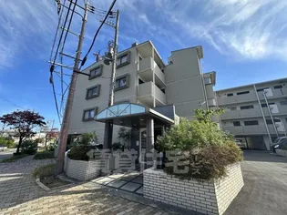 イプシロンC棟【4階】の外観