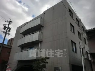 コーポ飛馬【4階】の外観