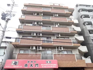 第2東三国グランドハイツ北【2階】の外観