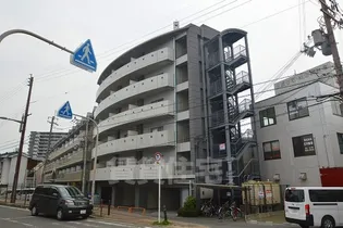 セラフィコート枚方【5階】の外観