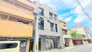 アベビル【3階】の外観