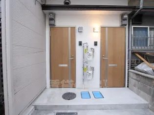 大阪府吹田市山手町3丁目【アパート】の外観