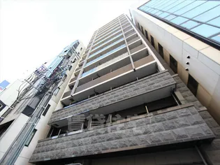 プレサンス丸の内城雅【8階】の外観