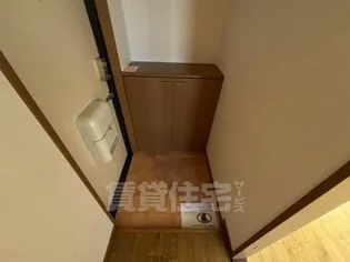 グローパレス2【3階】の玄関