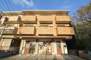 上野坂グランハイツA【2階】の外観