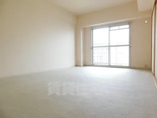 グランドメゾン守山【14階】の居間