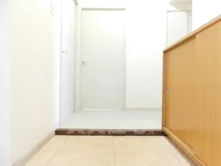 グランドメゾン守山【14階】の玄関